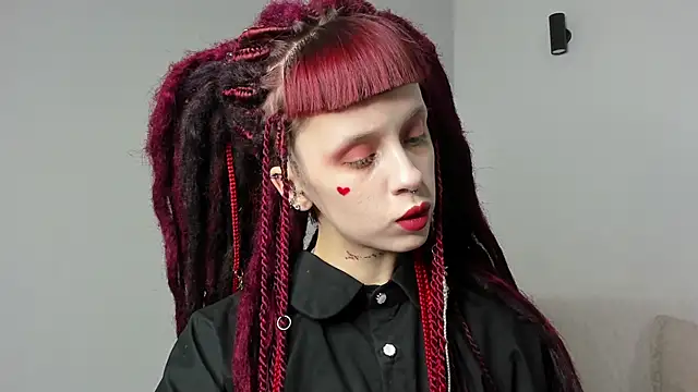 FlowerOfSin2001 online show from February 23, 2025, 4:35 pm