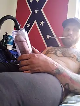 Snapshot of DanielTiger15 chatting on December 14, 2024, 9:24 pm DanielTiger15 online show from December 14, 2024, 9:24 pm