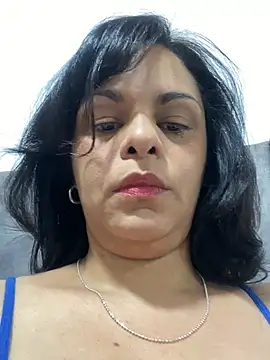 Snapshot of Kataliina chatting on May 17, 2026, 7:19 am Kataliina online show from May 17, 2026, 7:19 am