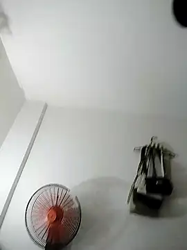 Snapshot of Kaiserblack12 chatting on February 22, 2026, 8:21 pm Kaiserblack12 online show from February 22, 2026, 8:21 pm