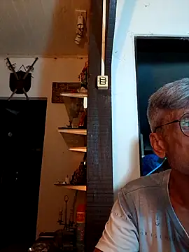 dutra498 online show from April 24, 2026, 5:53 am