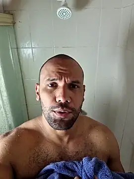 Snapshot of anthonylatynxd chatting on June 6, 2026, 6:46 pm anthonylatynxd online show from June 6, 2026, 6:46 pm