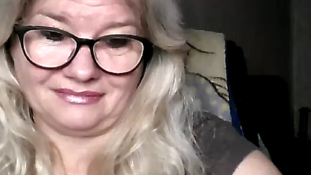 Diana 49 online show from February 2, 2026, 8:02 am