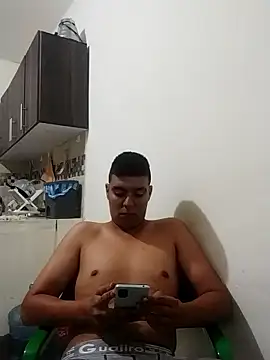 Chocolatinajet online show from January 14, 2026, 12:14 am