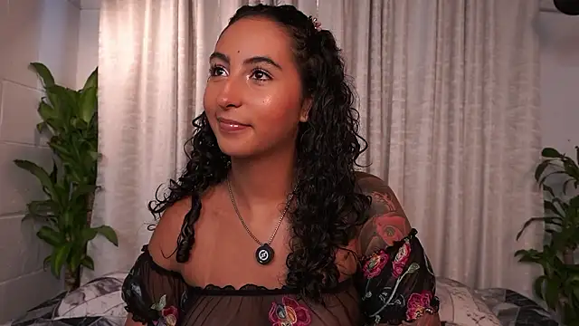 agatha collins  online show from March 18, 2026, 6:31 pm