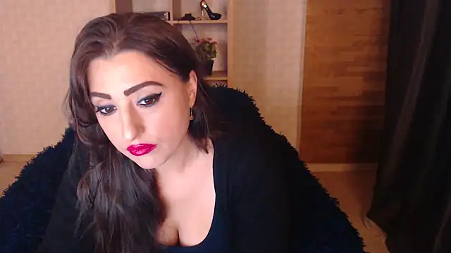 Snapshot of RebeccaStone chatting on October 8, 2025, 8:09 pm RebeccaStone online show from October 8, 2025, 8:09 pm