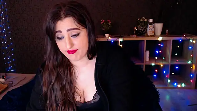 Snapshot of RebeccaStone chatting on February 6, 2025, 12:43 am RebeccaStone online show from February 6, 2025, 12:43 am