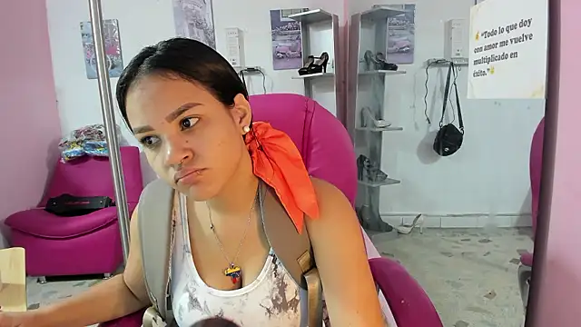 CAMILA--REY online show from January 14, 2026, 12:09 pm