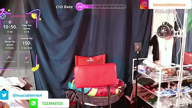 LaInsaciableIntensa online show from October 22, 2025, 2:44 am