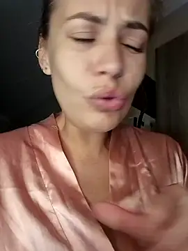 Snapshot of Keli_Jessi chatting on October 11, 2025, 5:25 pm Keli Jessi online show from October 11, 2025, 5:25 pm