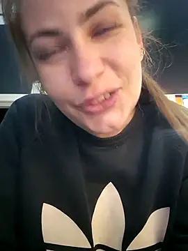 Keli Jessi online show from January 15, 2026, 1:47 pm