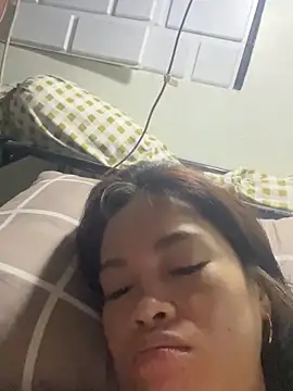 pinay4uwithagoodheart online show from March 30, 2026, 3:13 pm