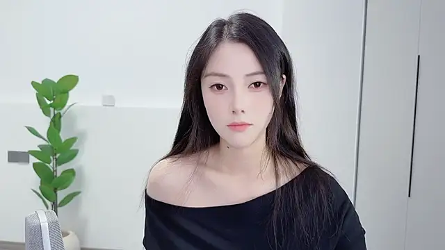 Snapshot of HaagenDazs_ chatting on September 15, 2025, 12:38 pm HaagenDazs online show from September 15, 2025, 12:38 pm