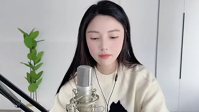 Snapshot of HaagenDazs_ chatting on February 21, 2025, 8:40 am HaagenDazs online show from February 21, 2025, 8:40 am
