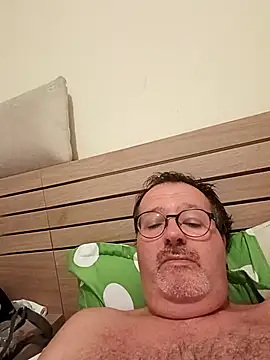 mike9473 online show from October 4, 2025, 9:05 pm