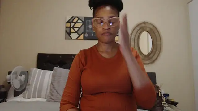 Creamyass22 online show from February 23, 2026, 4:40 pm