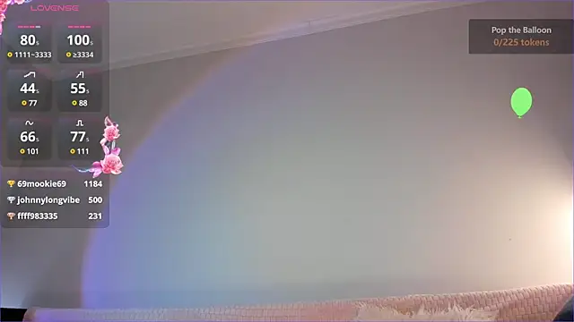 Snapshot of iminako chatting on March 14, 2025, 6:07 pm iminako online show from March 14, 2025, 6:07 pm