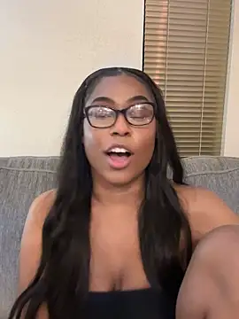 CandyLuxxxx online show from February 23, 2025, 10:28 am