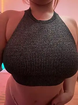 Snapshot of AnjaAmelia chatting on September 12, 2025, 7:02 pm AnjaAmelia online show from September 12, 2025, 7:02 pm