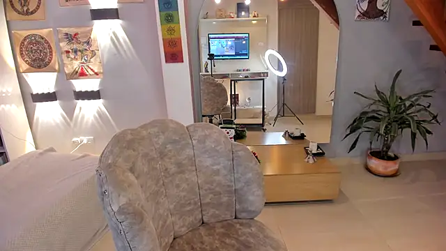 CelesteBreedlove online show from November 28, 2025, 7:36 pm