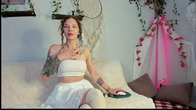 Kiralotus online show from October 24, 2025, 6:45 am