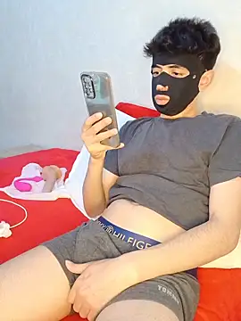 arabqueen online show from March 24, 2026, 10:43 pm