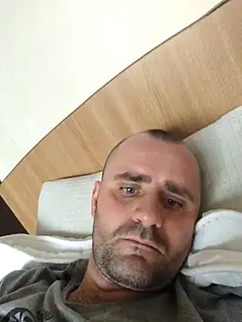 Govora online show from November 10, 2025, 1:27 pm