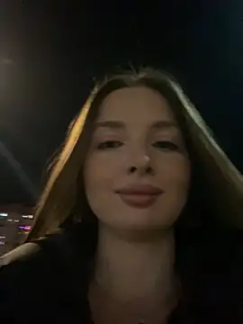 KrisMagnoly online show from March 21, 2026, 6:01 pm