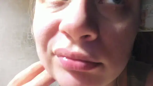 Snapshot of FrumCake chatting on January 10, 2025, 3:29 am FrumCake online show from January 10, 2025, 3:29 am