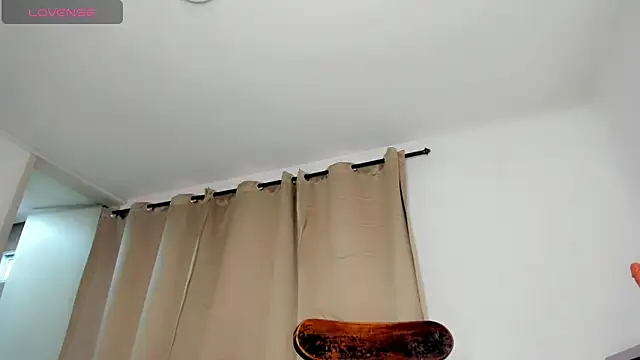 Snapshot of Genesis_Sandoval chatting on May 12, 2026, 7:42 pm Genesis Sandoval online show from May 12, 2026, 7:42 pm