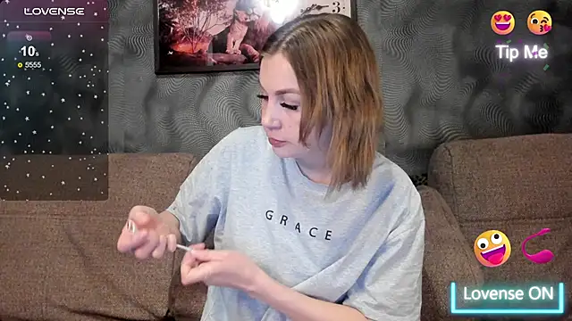 CassieMils online show from May 6, 2026, 9:24 am
