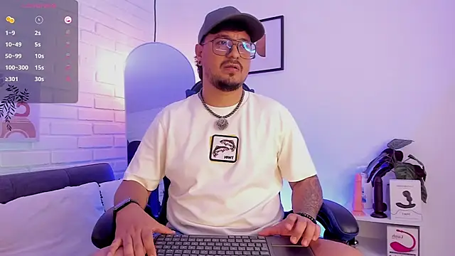 DaviidEvans  online show from January 12, 2026, 10:55 am