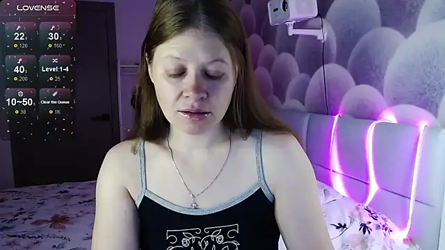 Snapshot of alekasamui chatting on October 22, 2025, 9:13 pm alekasamui online show from October 22, 2025, 9:13 pm