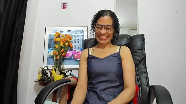 Snapshot of Aries_Mature chatting on December 21, 2025, 3:47 pm Aries Mature online show from December 21, 2025, 3:47 pm