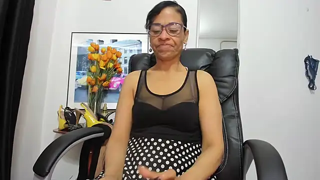 Snapshot of Aries_Mature chatting on January 16, 2026, 6:45 pm Aries Mature online show from January 16, 2026, 6:45 pm