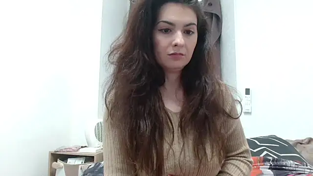 desirmiss1 online show from February 25, 2026, 8:03 am