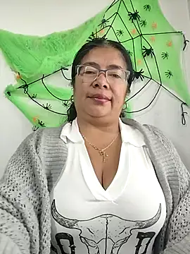 Snapshot of __valentina18 chatting on October 11, 2025, 1:12 pm   valentina18 online show from October 11, 2025, 1:12 pm