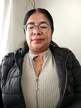 Snapshot of __valentina18 chatting on September 11, 2025, 1:11 pm   valentina18 online show from September 11, 2025, 1:11 pm