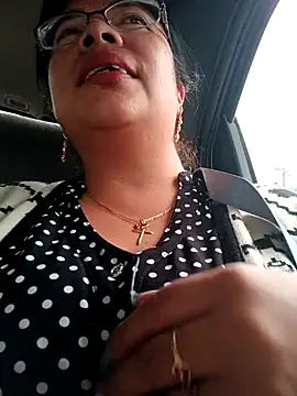 Snapshot of __valentina18 chatting on February 11, 2025, 1:41 pm   valentina18 online show from February 11, 2025, 1:41 pm