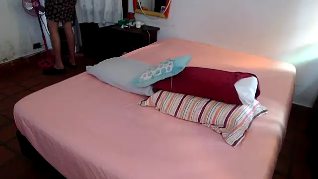 deftoolceles online show from October 22, 2025, 11:09 am