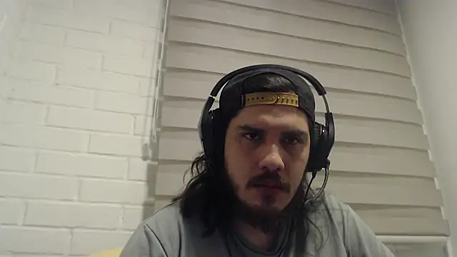 hung weeb online show from February 17, 2026, 2:42 am