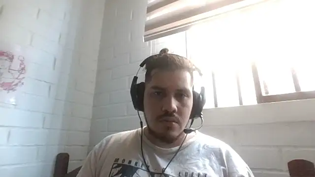 hung weeb online show from January 16, 2026, 7:29 pm