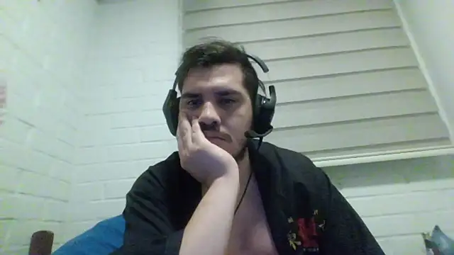 hung weeb online show from February 6, 2026, 2:40 am