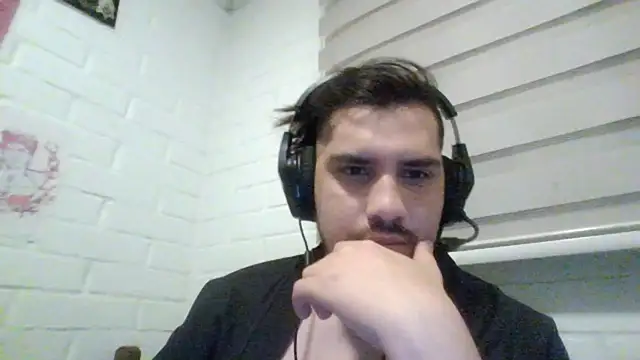 hung weeb online show from January 16, 2026, 3:21 am