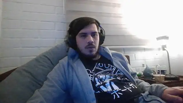 Snapshot of hung_weeb chatting on June 11, 2026, 4:20 am hung weeb online show from June 11, 2026, 4:20 am