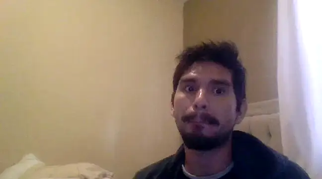 Snapshot of Tomthelong chatting on February 6, 2025, 7:40 pm Tomthelong online show from February 6, 2025, 7:40 pm