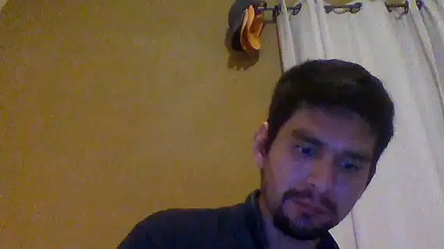 Snapshot of Tomthelong chatting on November 14, 2025, 1:20 am Tomthelong online show from November 14, 2025, 1:20 am