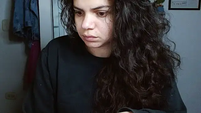 Nikkykora15 online show from November 6, 2025, 1:31 am