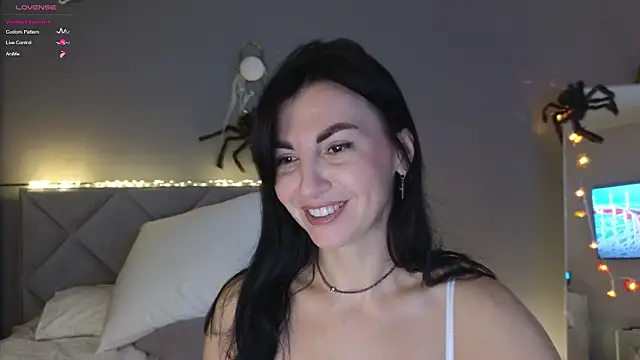 Snapshot of Mary_love16 chatting on October 30, 2025, 8:01 am Mary love16 online show from October 30, 2025, 8:01 am