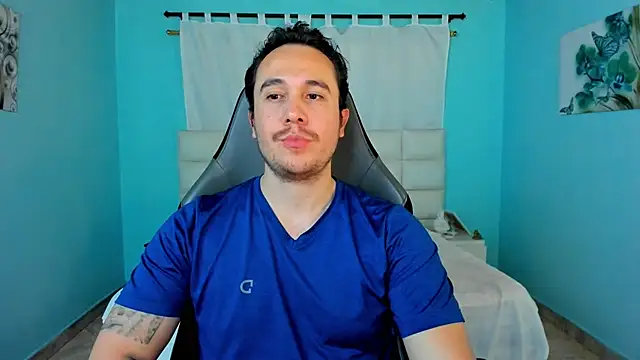 Snapshot of juan__jimenez chatting on May 11, 2026, 12:45 am juan jimenez online show from May 11, 2026, 12:45 am